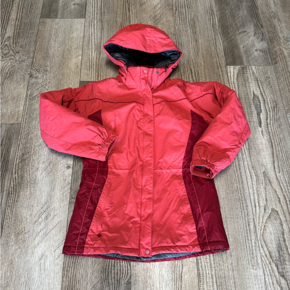 Columbia red thick hooded ski snowboard jacket coat warm and thick EUC M vintage
